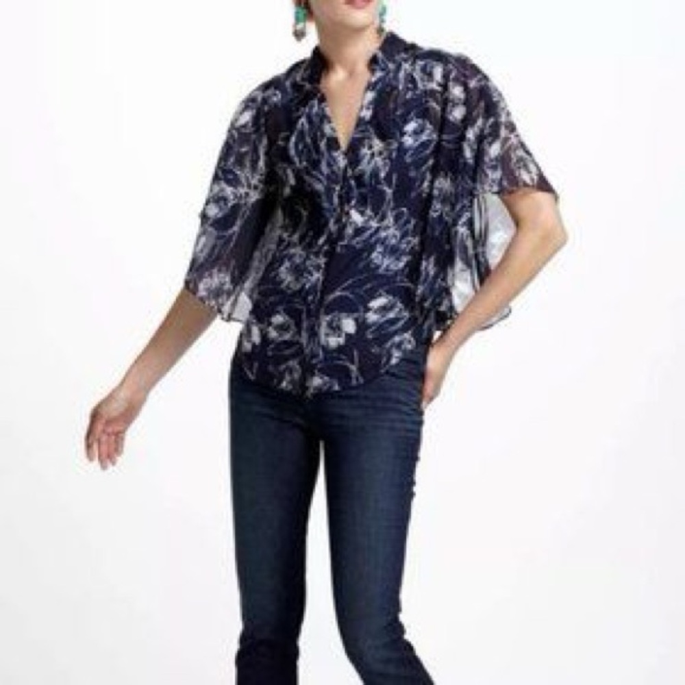 Leifsdottir Navy Floral Blouse